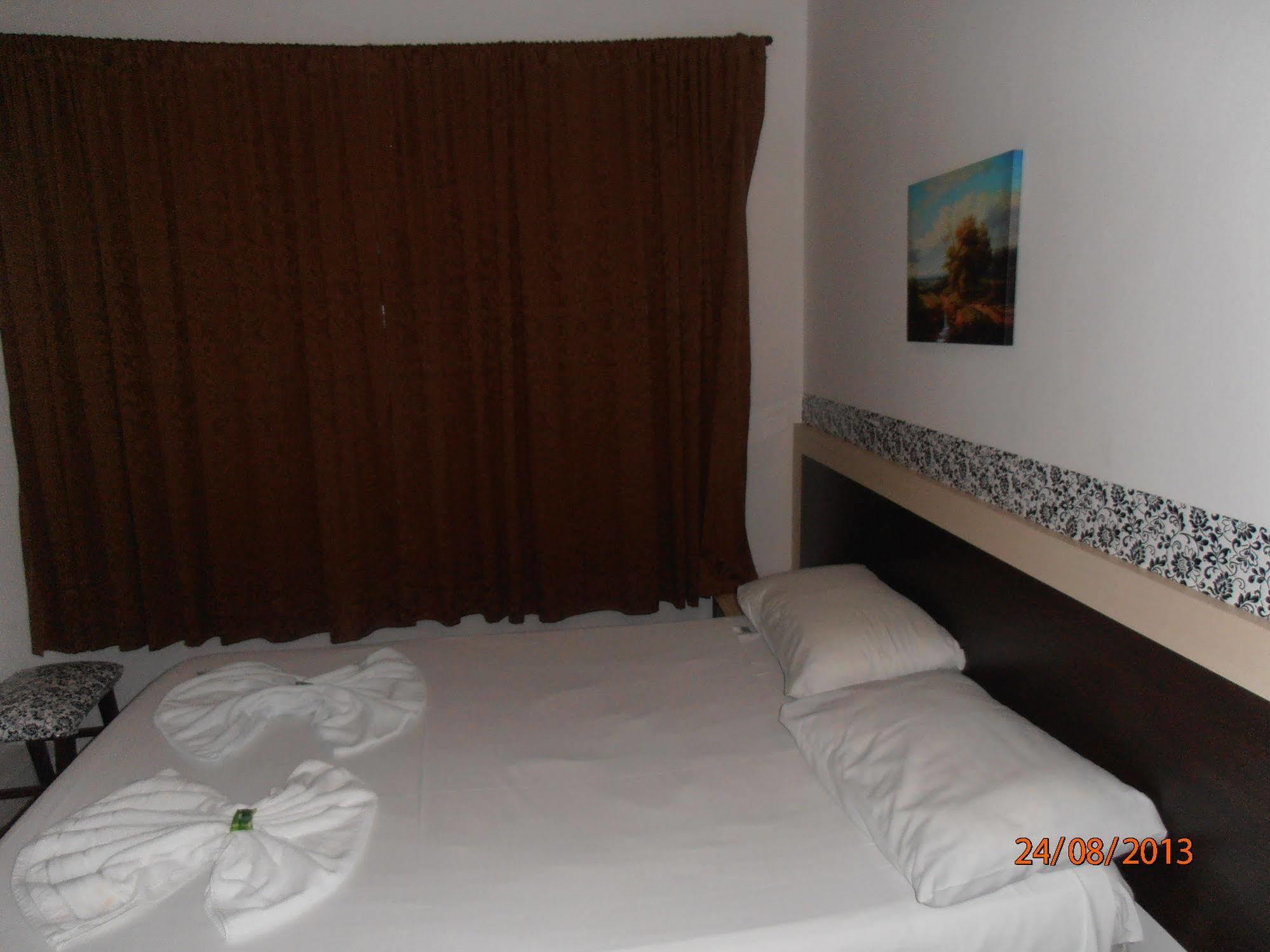 Hotel Normandie Iguassu Falls Фос ду Игуасу Екстериор снимка